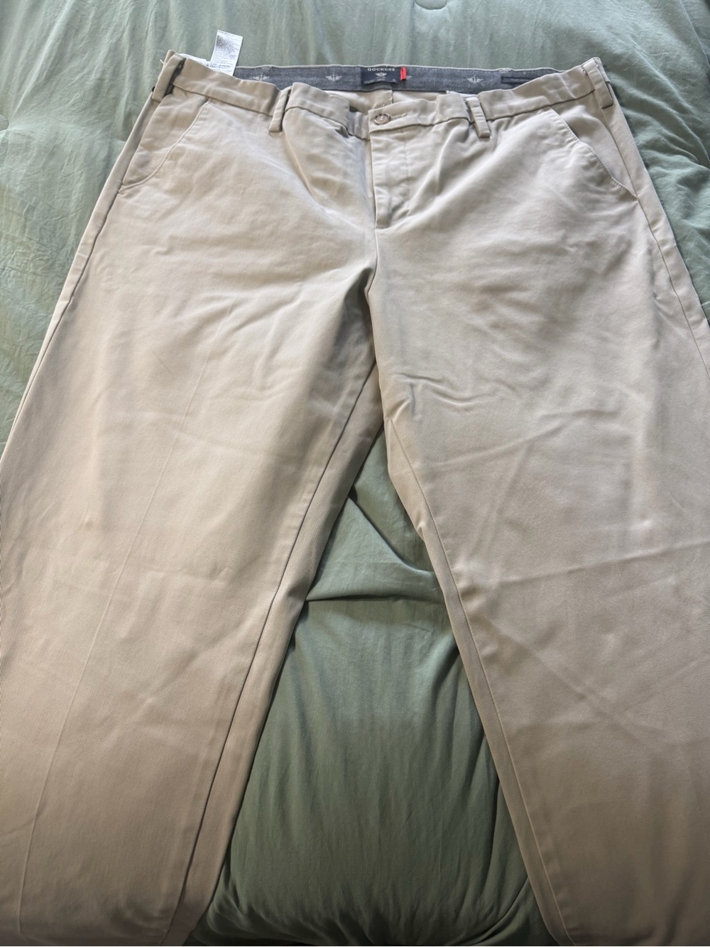 Dockers Men's Tan Flat-Front Chino Pants
